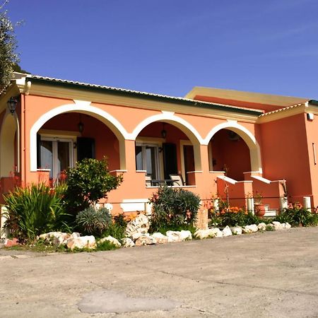 Villa Skafonas Sinarades ภายนอก รูปภาพ