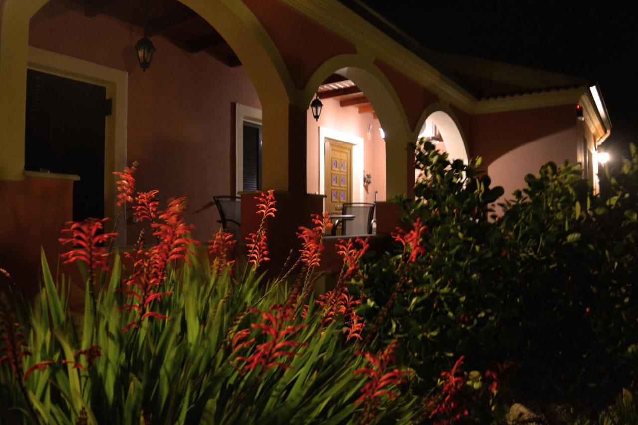 Villa Skafonas Sinarades ภายนอก รูปภาพ